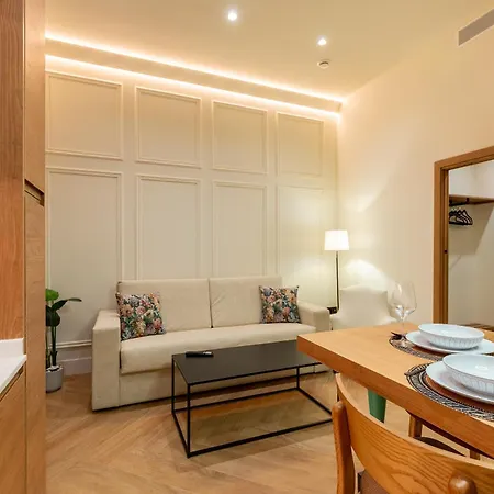 Apartamentos Alvarado 5 Seville Exterior photo