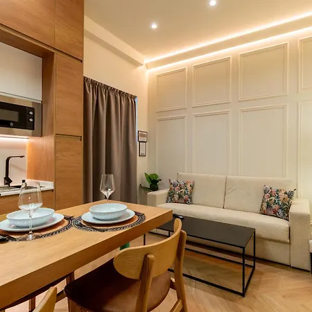 Apartamentos Alvarado 5 Seville Exterior photo