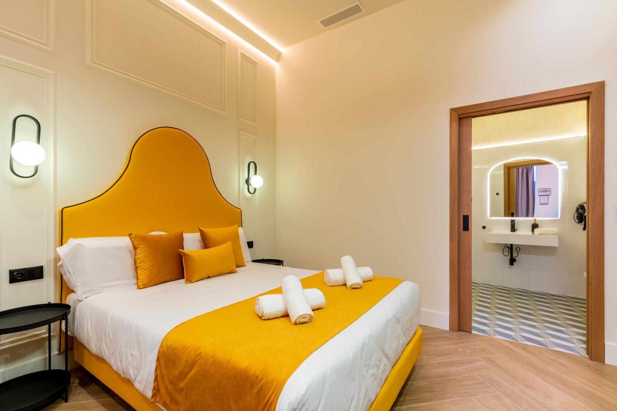 Alvarado 5 * Sevilla